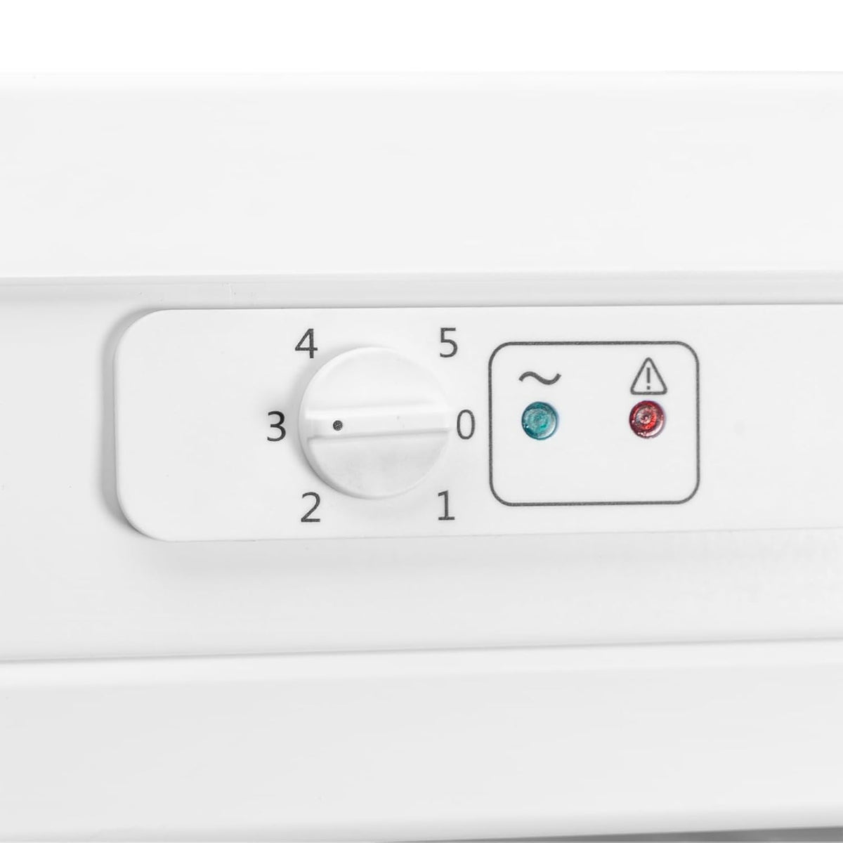 Upright Freezer 5.7 cu ft 6 Compartments Adjustable Thermostat Reversible Door White