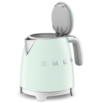 Mini Kettle 0.8 Qt 1400W Auto Shut-Off Pastel Green