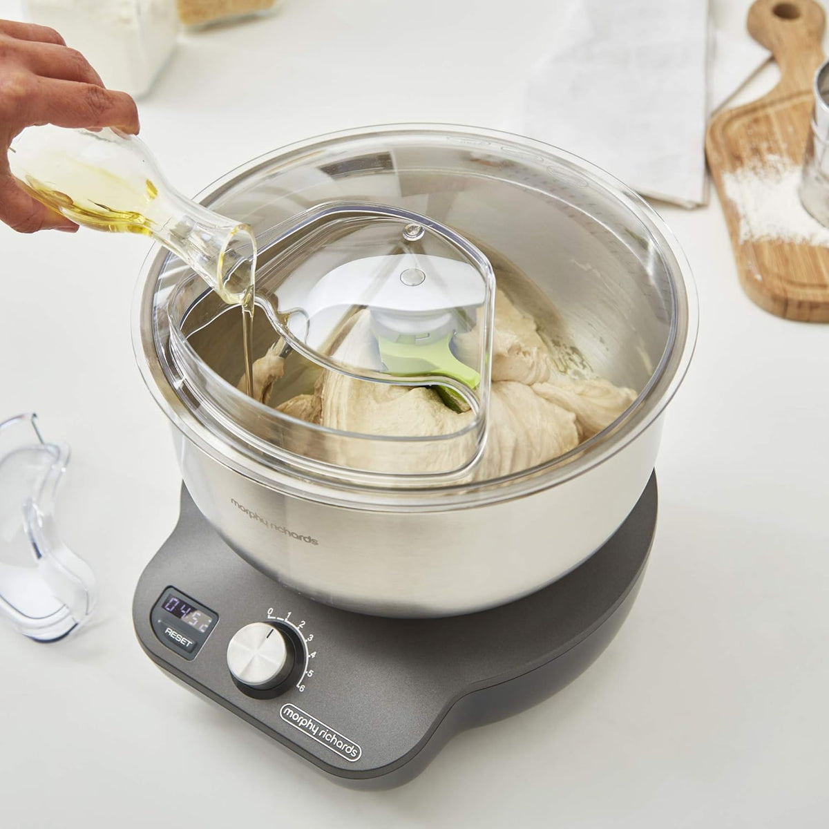 Stand Mixer 4.2 Qt 650W 6 Speeds Dual Beaters Gray
