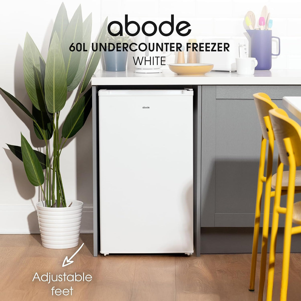 Under Counter Freezer 18.9in 2.1 cu ft Freestanding White Reversible Door