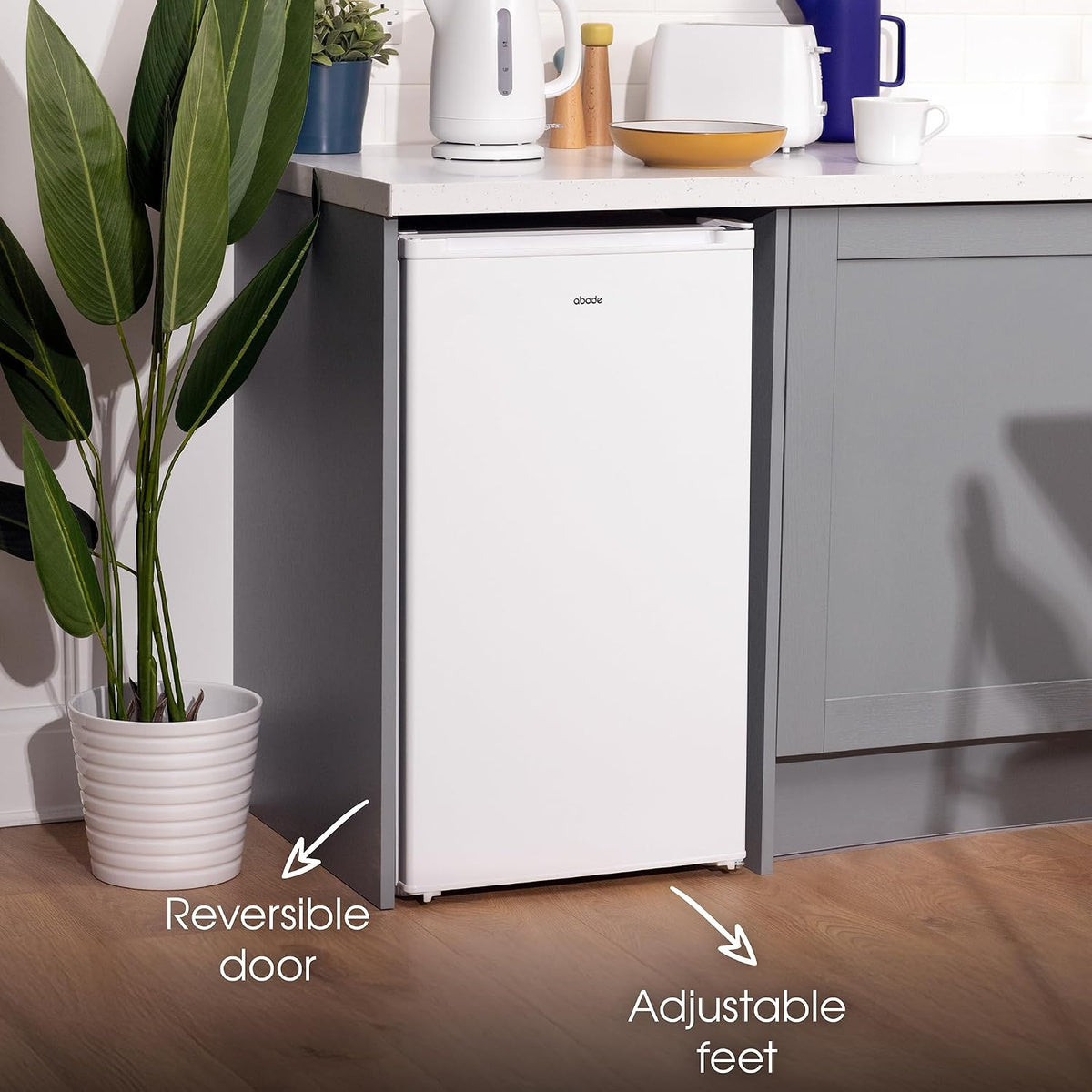 Freestanding Undercounter Fridge 4 cu ft 19.7in White