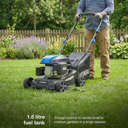 Petrol Lawn Mower 15.7in 139cc 7 Cutting Heights 1-3 in 10.6 Gal Grass Bag Black