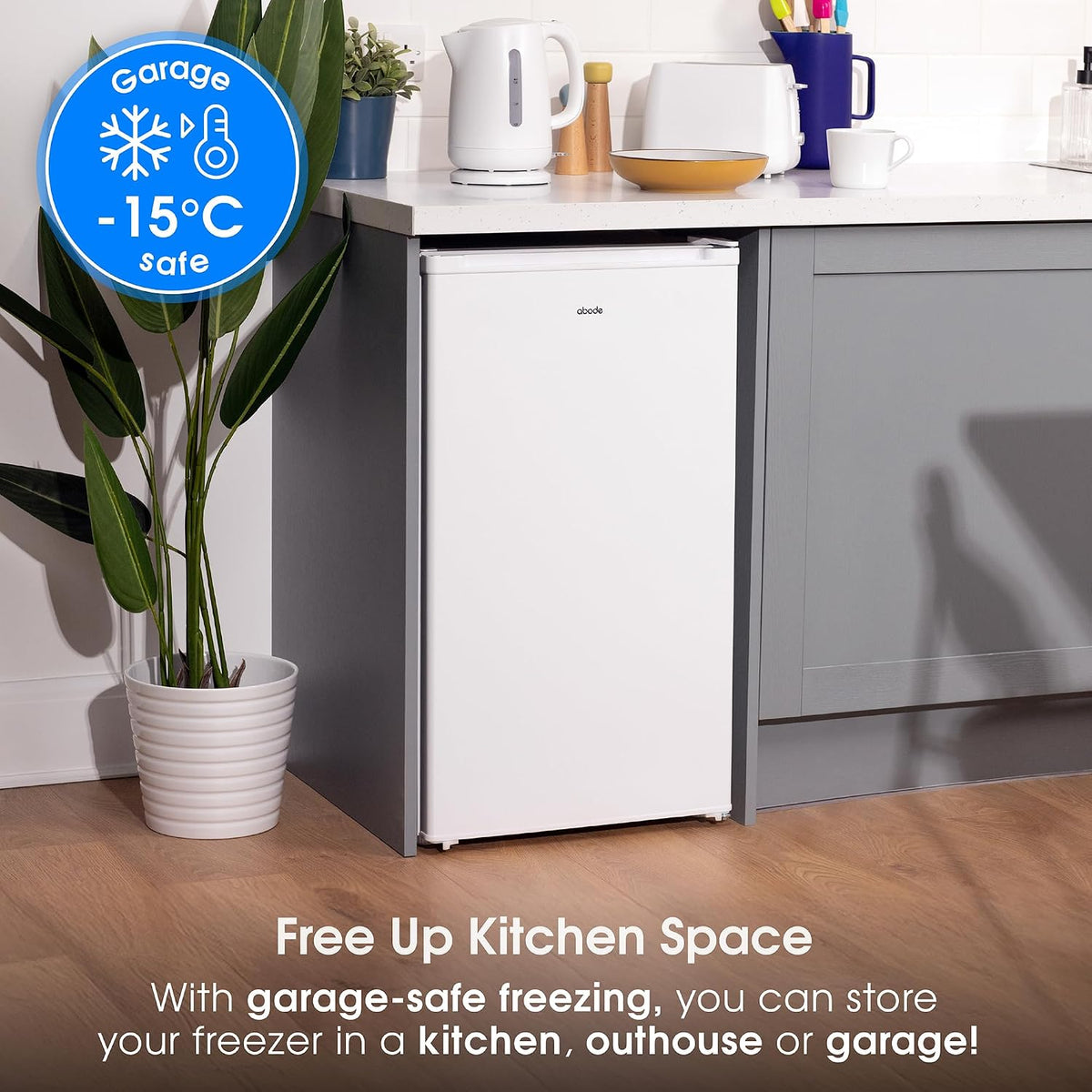 Under Counter Freezer 18.9in 2.1 cu ft Freestanding White Reversible Door